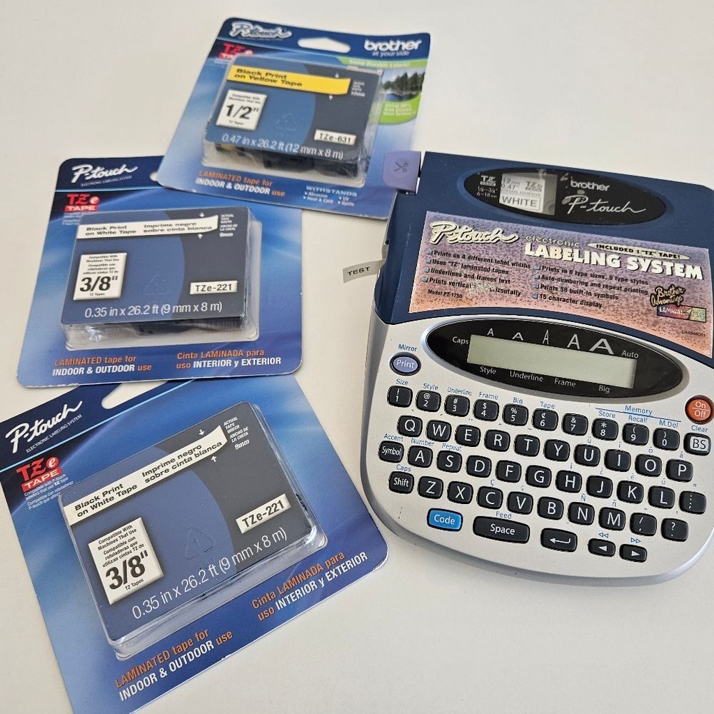 Brother | P-Touch PT-1750 Electronic Label Maker With Extra Labels & Batteries - Picture 2 of 11